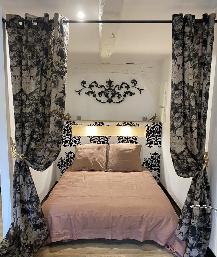 Studio De Charme Au Coeur De Vannes - 3 Pers ภายนอก รูปภาพ